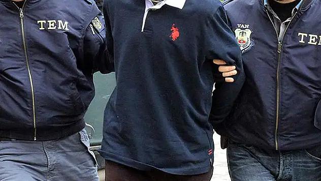 Teröristlerin cenaze törenine katılan 4 yabancı uyrukluya gözaltı