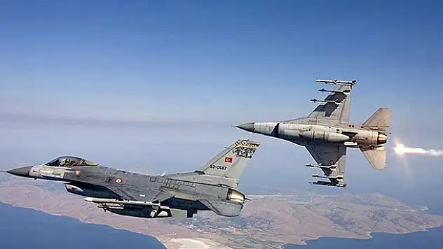Teröristlerin Gara'daki sığınaklarına hava operasyonu