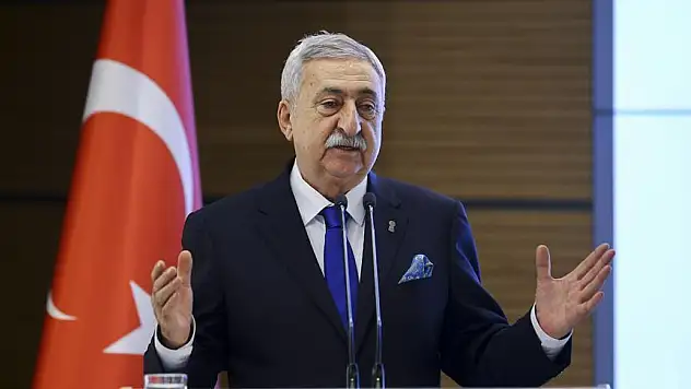 TESK Başkanı Palandöken vatandaşları sahte altına karşı uyardı: Güvenilir kuyumcuları tercih edin
