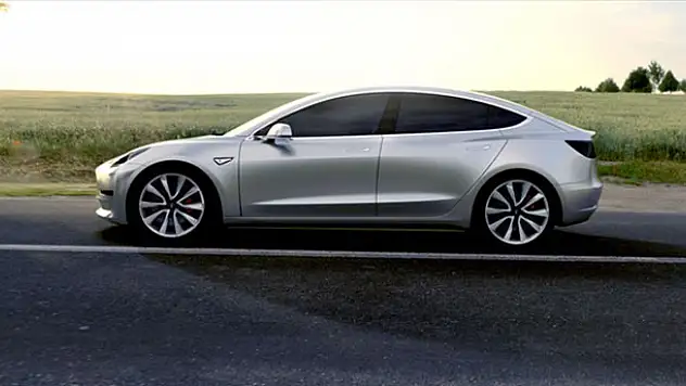 Tesla Model 3 Tesla'nın tek umudu!