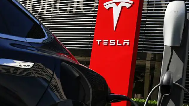 Tesla, Türkiye'ye geliyor: Konya'nın da olduğu 10 ayrı noktada şarj istasyonu kuracak