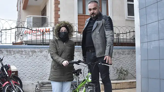 Teslime, çalınan bisikletine kavuştu

