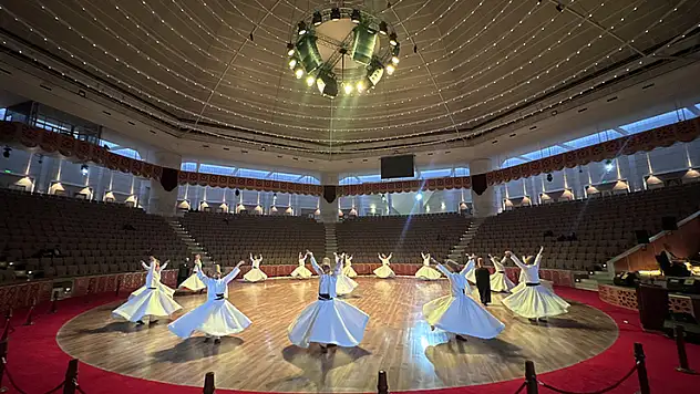 Teşrif-i Mevlana etkinlikleri kapsamında Sema Ayini Şerifi icra edildi