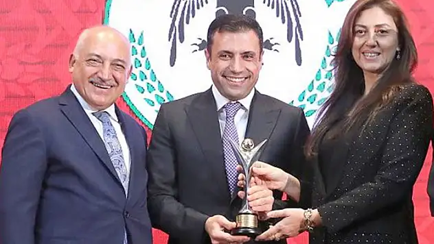 TFF'den Özgökçen'e tebrik

