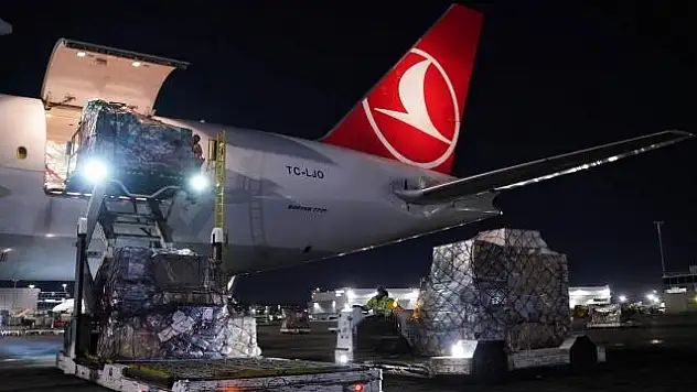THY 4 bin 99 ton yardım malzemesi taşıdı