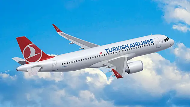 THY uçağı acil iniş yaptı!
