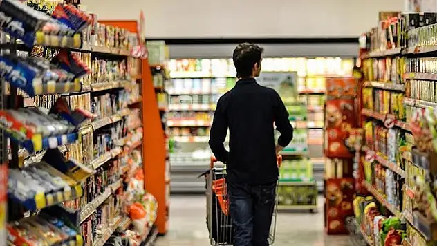 Ticaret Bakanı Bolat'ın çağrısına yerel zincir marketlerden destek
