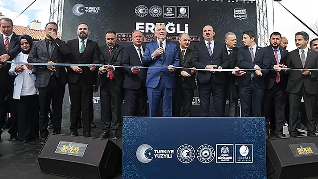 Ticaret Bakanı Bolat, Konya'da Millet Bahçesi'nin açılışını yaptı