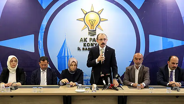Ticaret Bakanı Muş, AK Parti Konya İl Başkanlığını ziyaretinde konuştu

