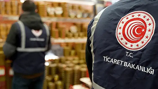 Ticaret Bakanlığı 9 ayda 26,9 milyon ürün denetledi, 2,1 milyar lira ceza kesti