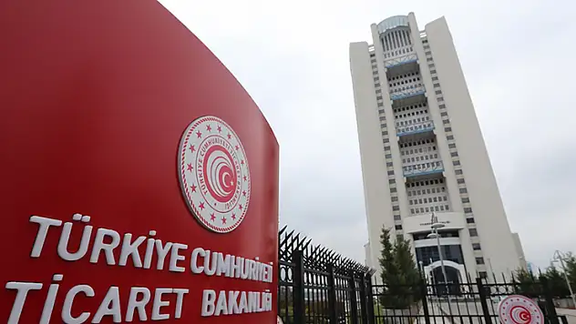 Ticaret Bakanlığı, ABD'nin yeni gümrük vergilerinde Türkiye'nin pozitif ayrıştığına işaret etti