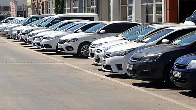 Ticaret Bakanlığı ikinci el otomobil satışına ilişkin denetim detaylarını açıkladı
