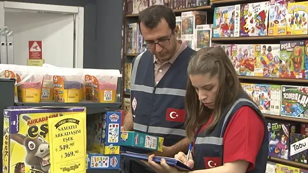 Ticaret Bakanlığından 81 ilde eş zamanlı kırtasiye ürün denetimi
