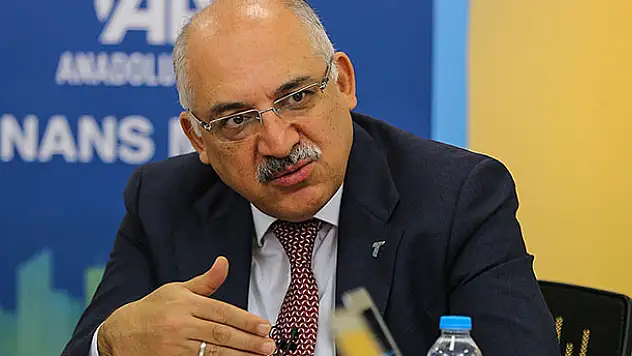 TİM Başkanı Büyükekşi: İhracatta rekorlar kırıyoruz