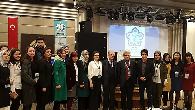Tıp Fakültesi Öğrenci Kongresi'nde KTO Karatay Başarısı