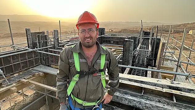 Tokat'ta asansör boşluğuna düşen 2 işçiden 1'i hayatını kaybetti
