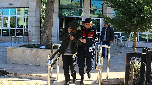 Tokat'ta 2 kız çocuğunu istismar şüphelisi bakkal tutuklandı

