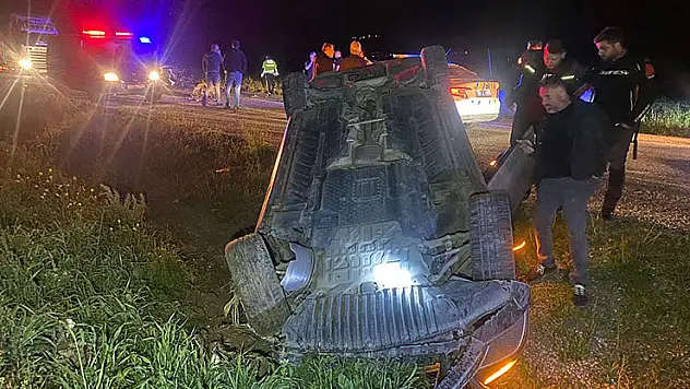 Tokat'ta iki otomobil kafa kafaya çarpıştı: 1 ölü, 2 yaralı