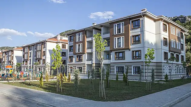 TOKİ'nin sosyal konut projesine 636 bin başvuru