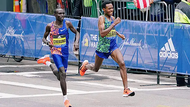 Tokyo Maratonu 7 ay ertelendi