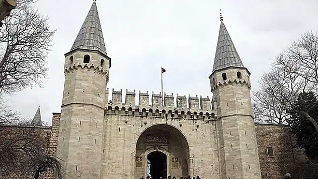 Topkapı Sarayı, Milli Saraylar İdaresi Başkanlığına devredildi