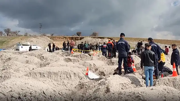 Toprak altındaki patates deposunda göçük 2 ölü, 4 yaralı
