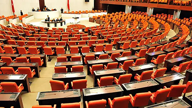 Torba Kanun tasarısı yasalaştı