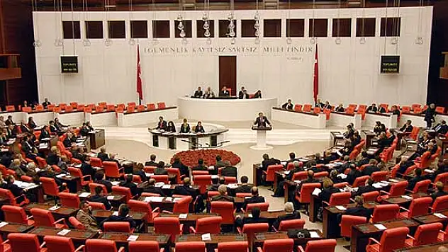 Torba Kanun Teklifi, TBMM Genel Kurulu'nda