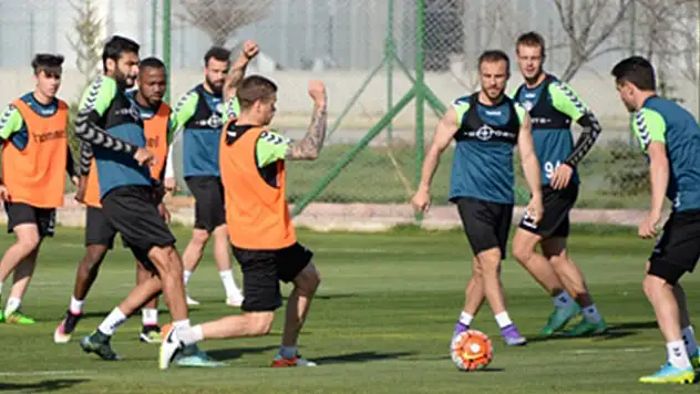 Torku Konyaspor'da Fenerbahçe maçı hazırlıkları