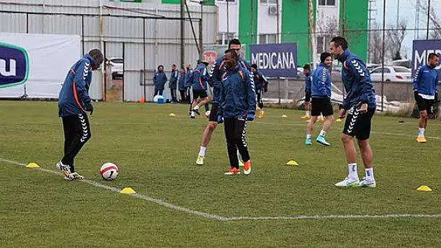 Torku Konyaspor'da Galatasaray mesaisi