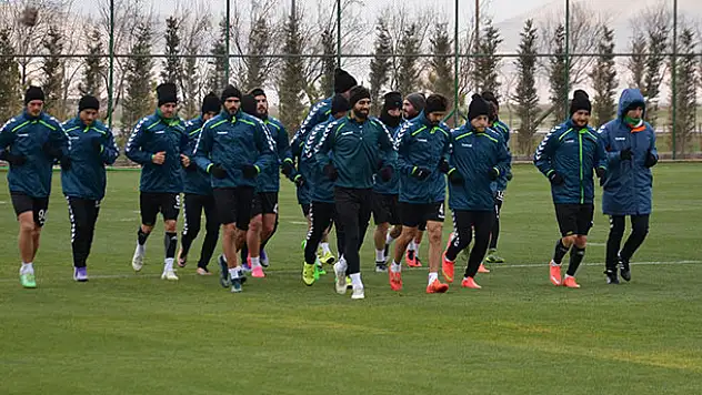 Torku Konyaspor'da Medipol Başakşehir mesaisi