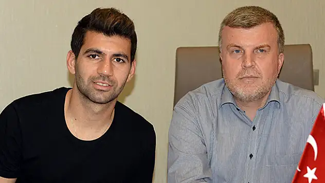 Torku Konyaspor'da Selim Ay'ın sözleşmesi uzatıldı
