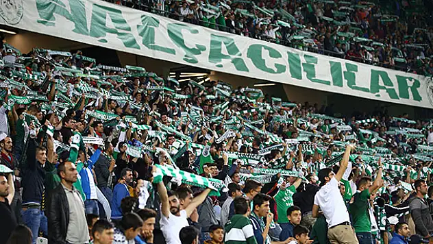 Torku Konyaspor'dan tarihi galibiyet