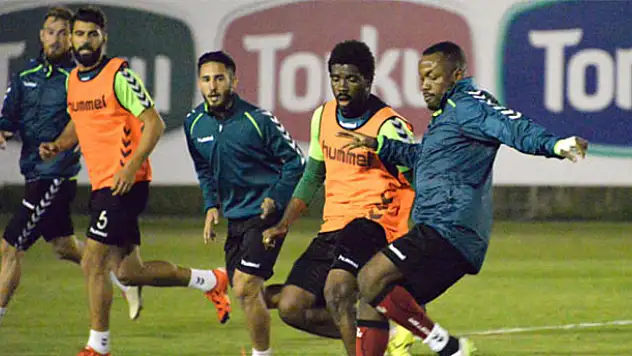 Torku Konyaspor, Eskişehirspor maçı hazırlıklarına başladı