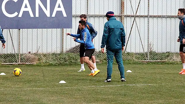 Torku Konyaspor, İstanbul Başakşehir'e bileniyor