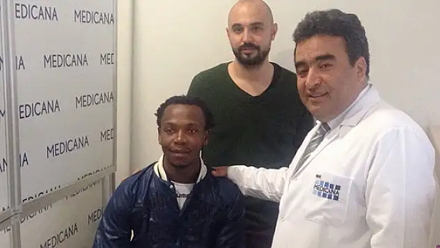 Torku Konyasporlu Mahlangu sakatlandı
