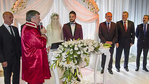 Torku Konyasporlu Ömer Ali Şahiner evlendi