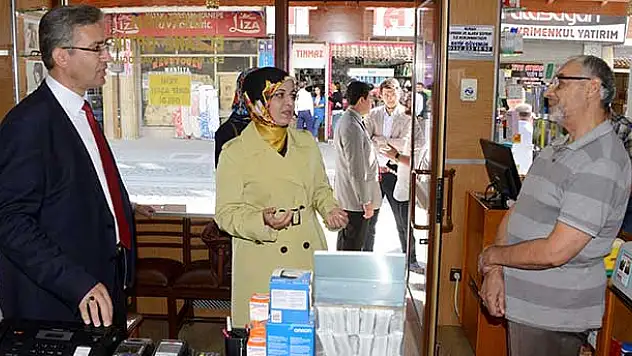 Toru, Bedesten esnafını ziyaret etti