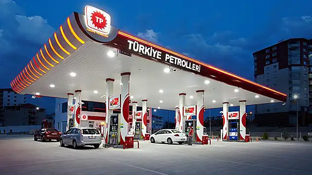 TP'den akaryakıtta 5 kuruş daha indirim