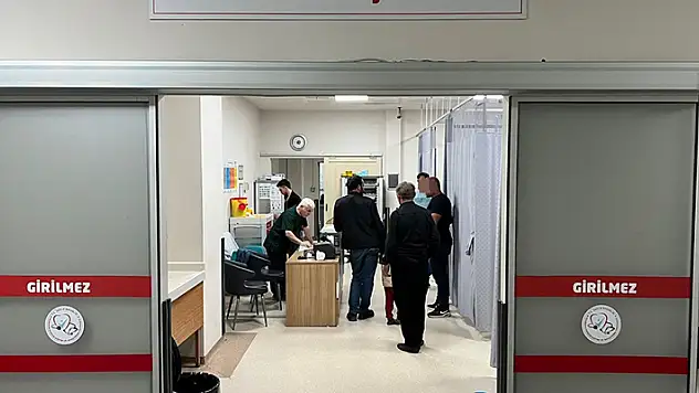 Trabzon'da 400 kişi dağıtılan yemekten zehirlendi
