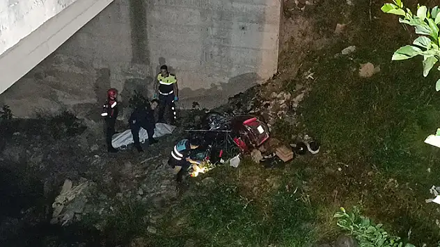 Trabzon'da dereye uçan motosikletli Arap turist öldü
