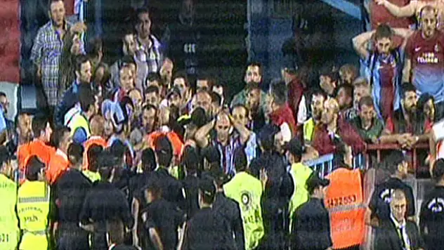 Trabzon'da maç bitti, ortalık karıştı