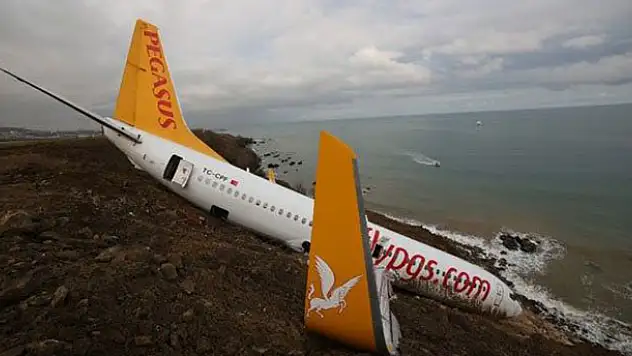 Trabzon'da pistten çıkan uçakla ilgili şok iddia! Pilot yanlış butona bastı