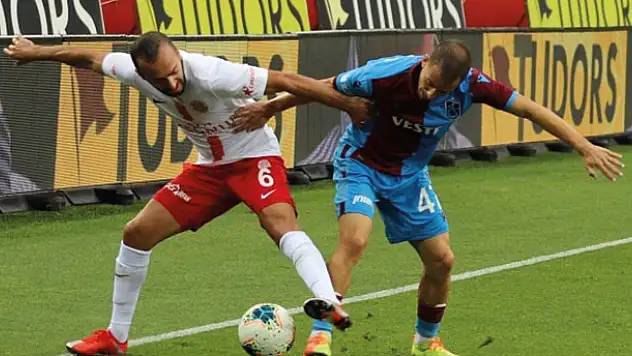Trabzon şampiyonluğu zora soktu