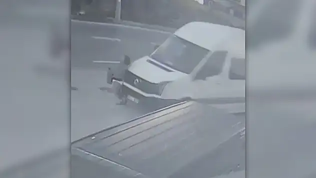 Trabzon'da bir kadını minibüsle çarparak yaralayan sürücüye ev hapsi