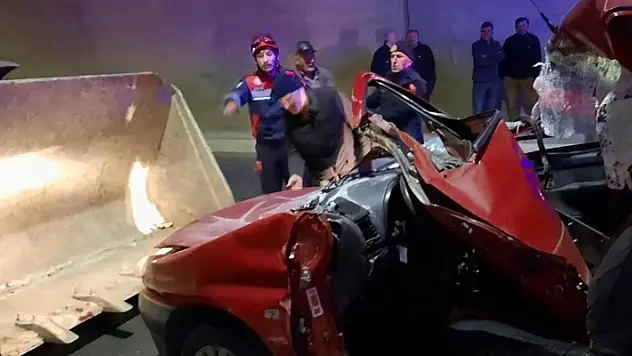Trabzon'da tünele tersten giren araç iş makinesine çarptı: 1 ölü
