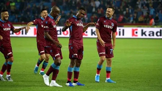 Trabzonspor 284 hafta sonra liderlik koltuğuna oturdu