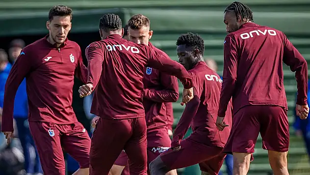 Trabzonspor, İstanbul takımlarını seviyor!