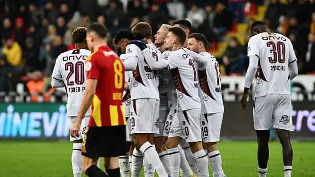 Trabzonspor 'Kafa'dan bitiriyor!