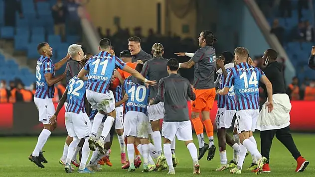 Trabzonspor liderliğe yükseldi
